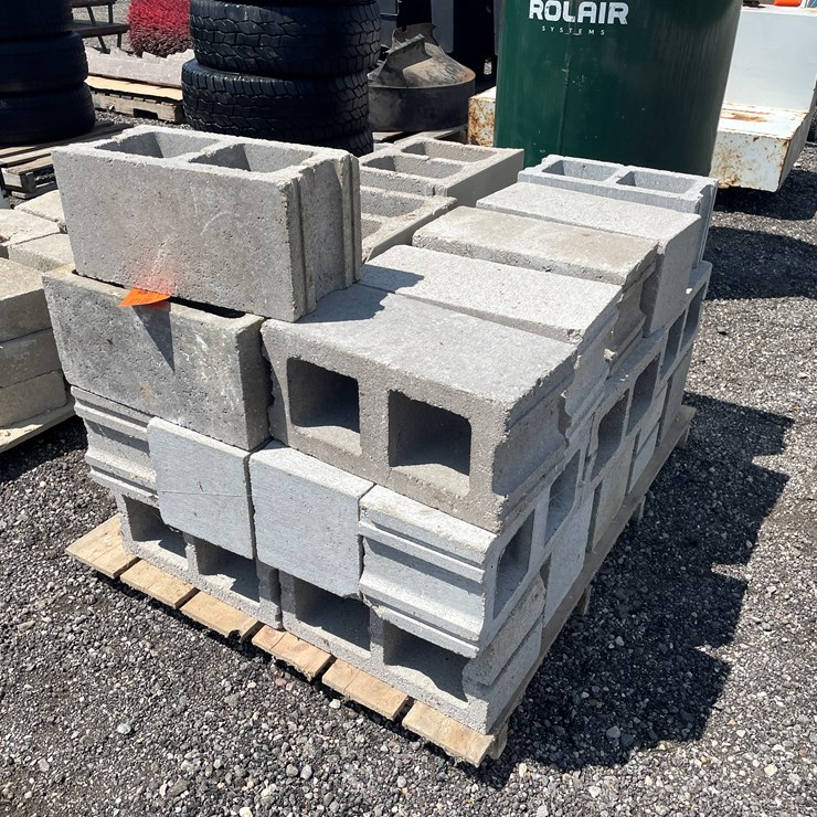 #6339 • Approx. (30) Cinder Blocks