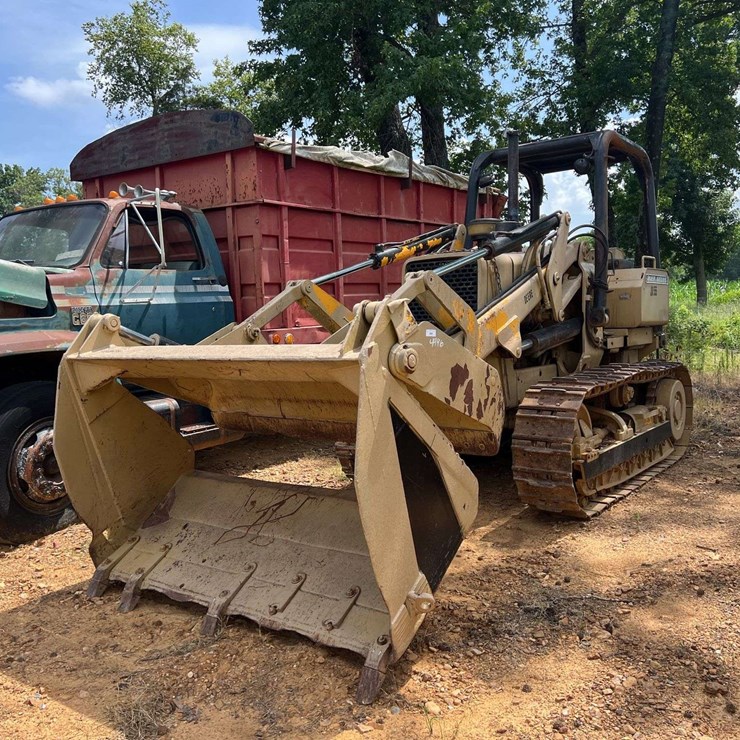 JOHN DEERE 555