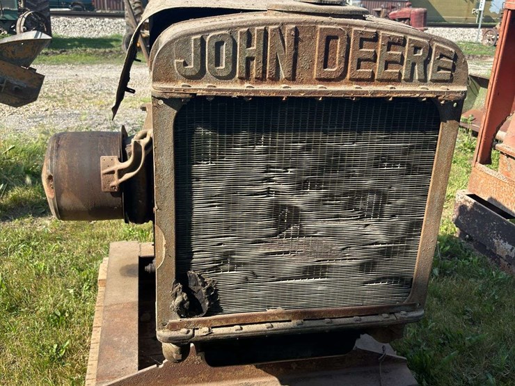 john-deere-model-w111-engine-image-6