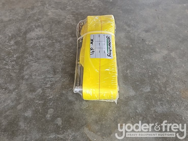 unused-4"-x-27'-hd-ratchet-tie-down-image-2