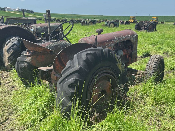 ji-case-tractor-image-5