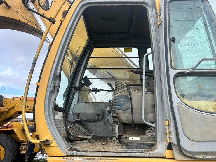 2000-deere-330-lc-image-53