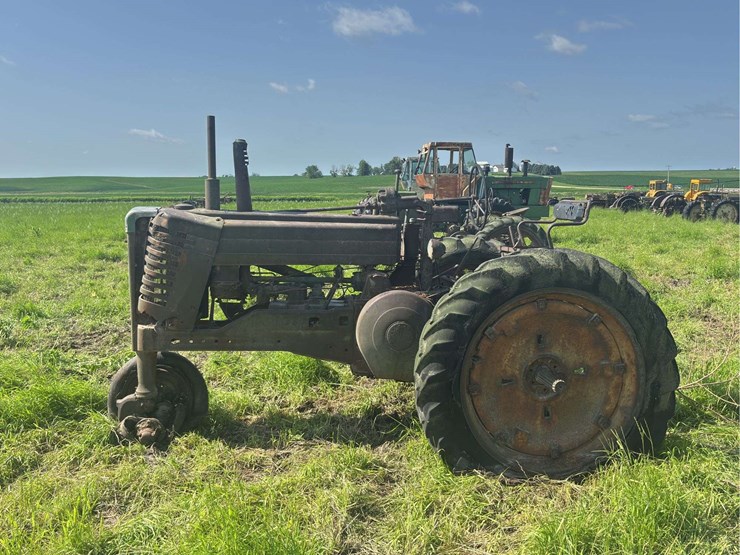 john-deere-model-a-image-2
