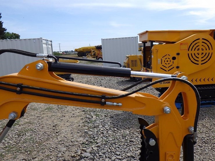 2025-miva-va15p-hydraulic-excavator-image-12