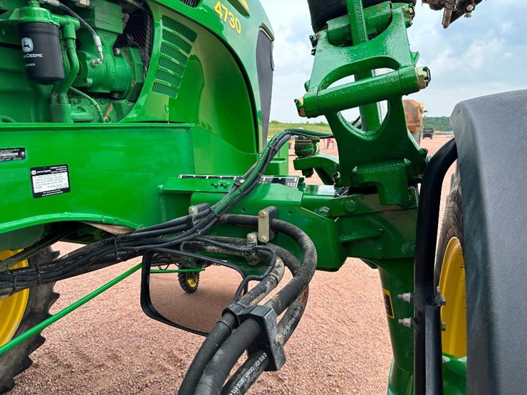 2012-john-deere-4730-image-42