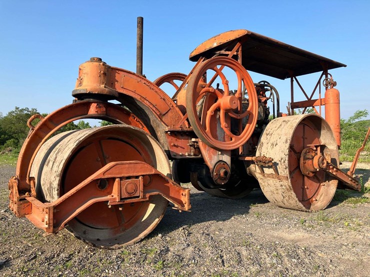 aveling-15-ton-diesel-roller-image-1