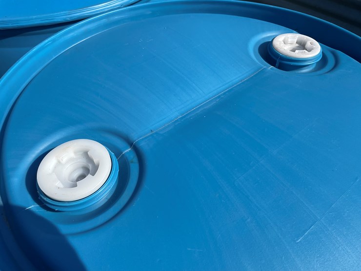 #6343-•-(2)-55-gallon-plastic-drums-image-3