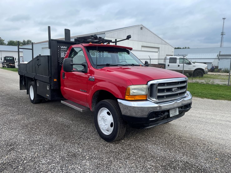 2001-ford-f550-image-3