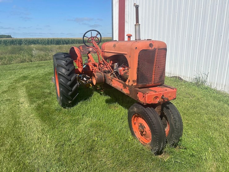 allis-chalmers-wd-tractor-image-8