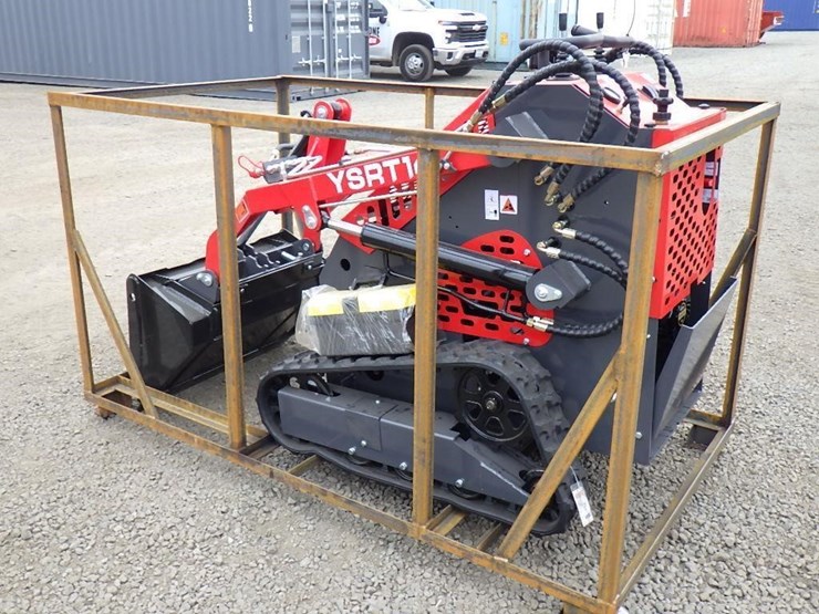 2025-agt-ysrt14-skid-steer-tracked-loader-image-2