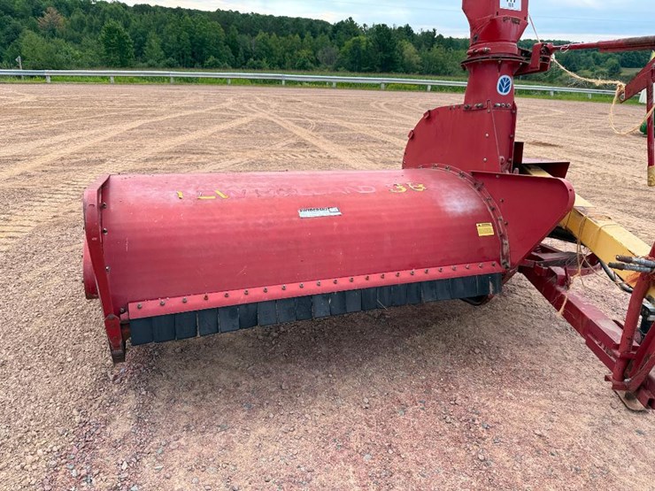new-holland-38-image-15