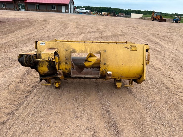 new-holland-790w-image-6