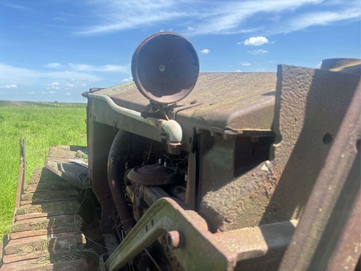 cletrac-crawler-image-11
