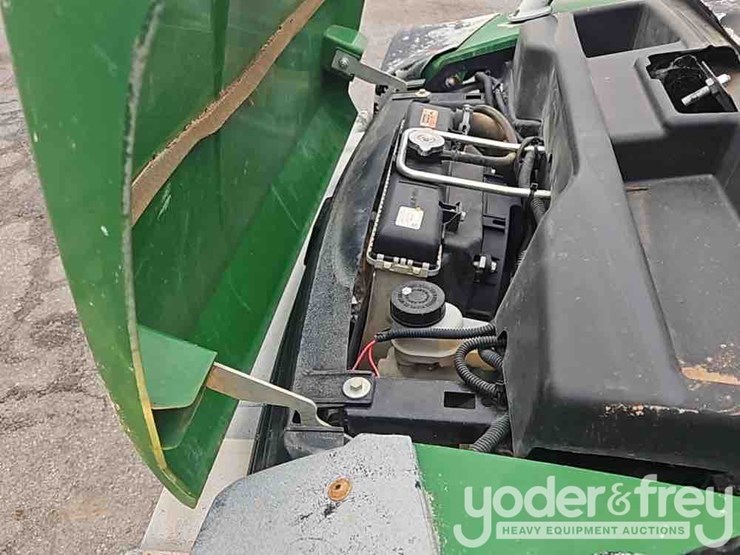 2021-john-deere-xuv855m-s4-image-14