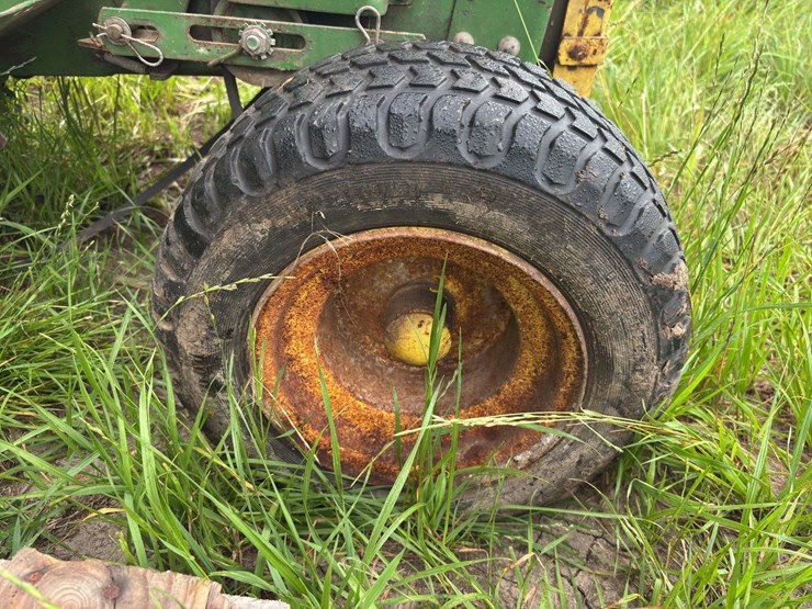 john-deere-110-image-63