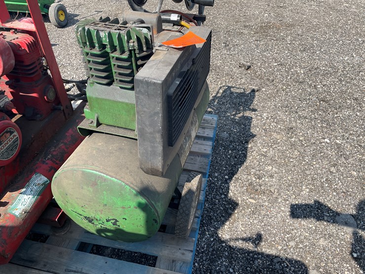 #6362-•-campbell-hausfeld-electric-air-compressor-image-5
