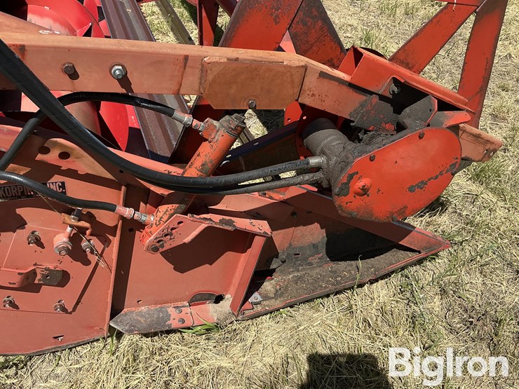 massey-ferguson-9024-image-14