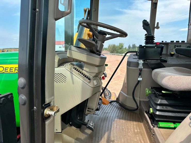 2012-john-deere-6330-image-44