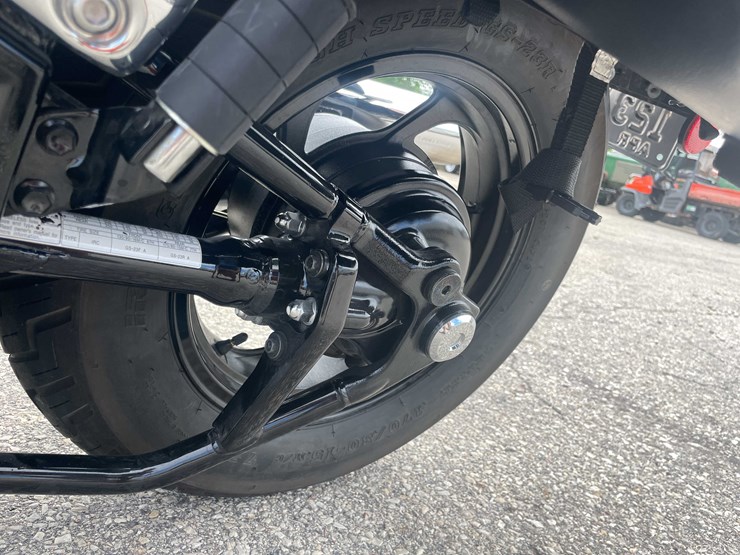 #1298-•-2009-suzuki-boulevard-m50-(has-wi-title)-(ca)-image-31
