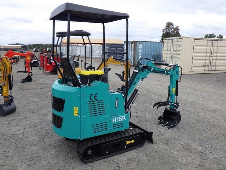 2025-cfg-h15r-hydraulic-excavator-image-3