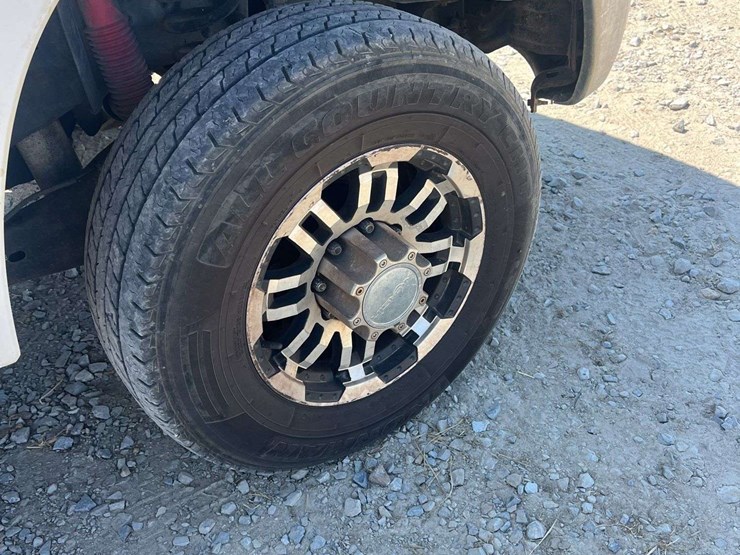 ford-f350-xl-image-22