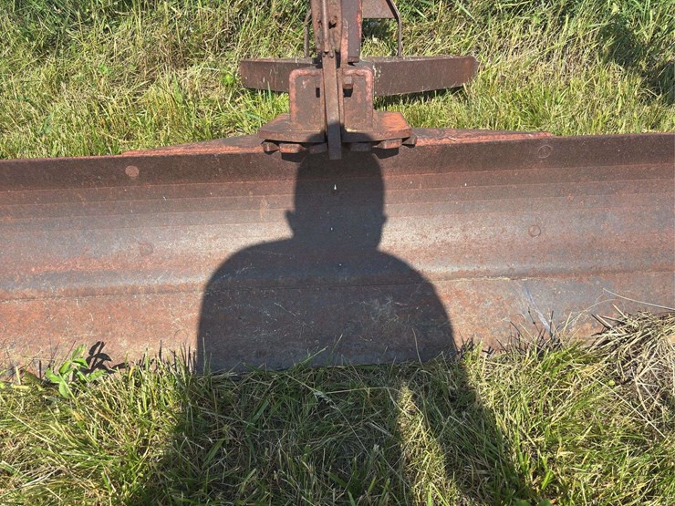 8’-three-point-blade-image-6