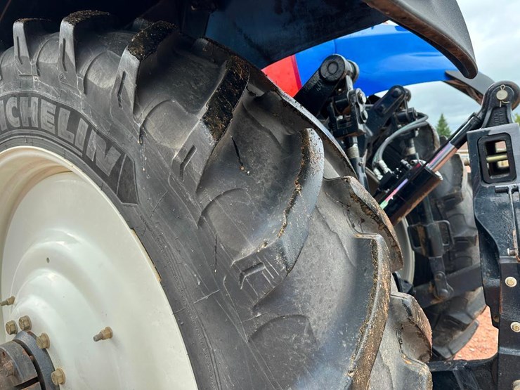 2020-new-holland-t8.320-image-8