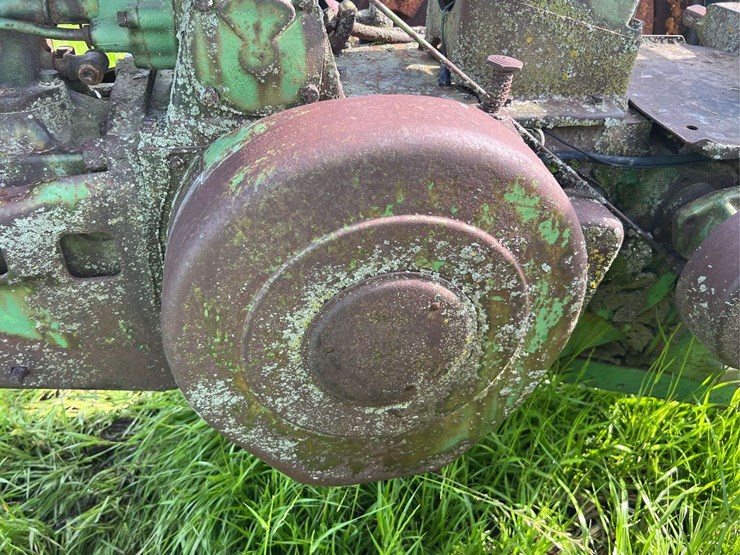 john-deere-model-b-image-53