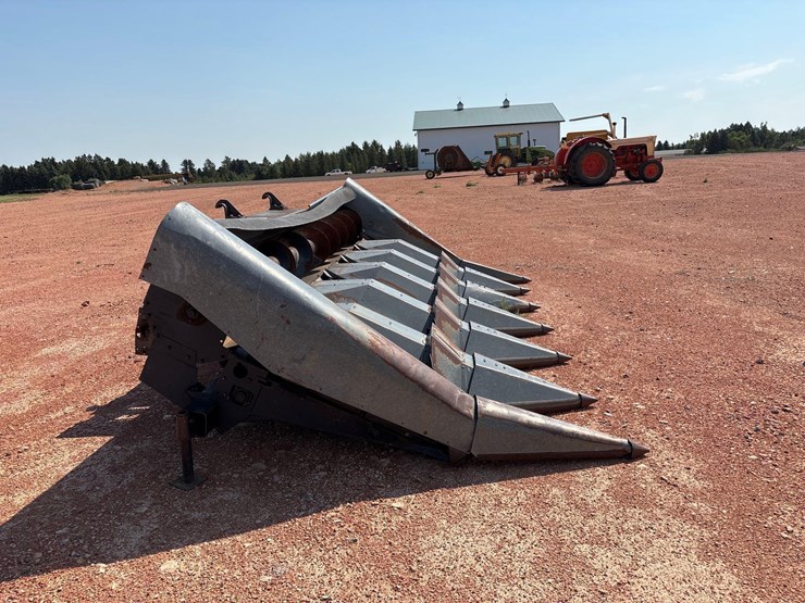 allis-chalmers-630a-corn-head-image-4
