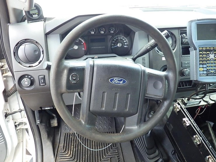 2012-ford-f450-image-32