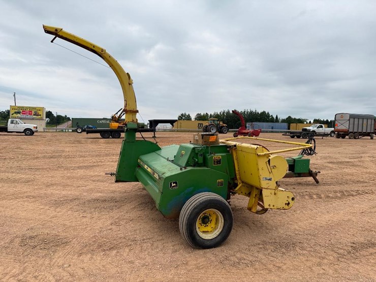 john-deere-3950-image-2