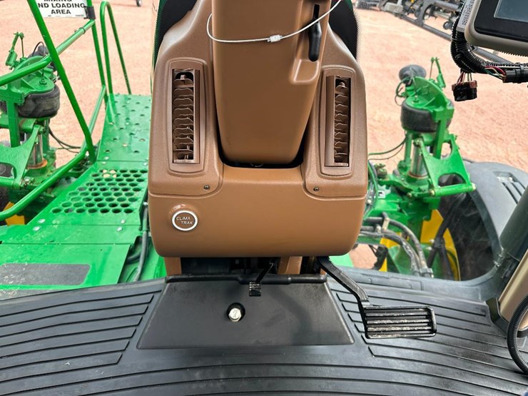 2012-john-deere-4730-image-87