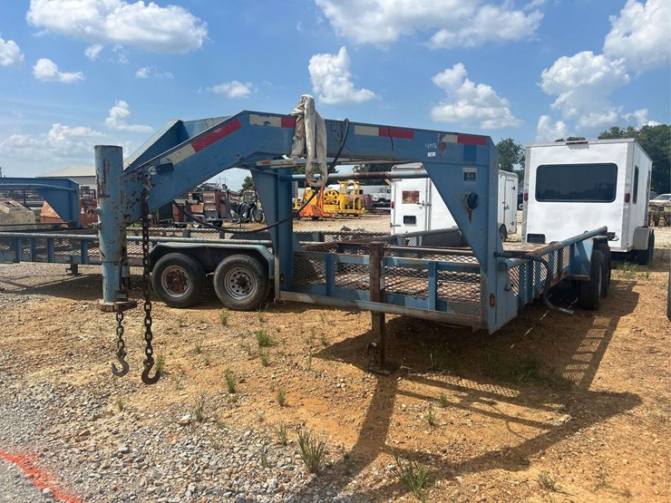 2012-80"-x-20'-t/a-gooseneck-trailer-image-1