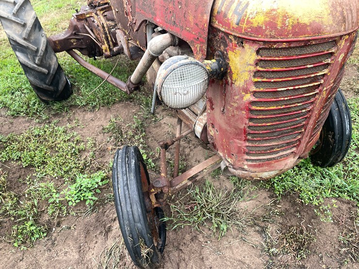 #6678-•-case-parts-tractor-image-18