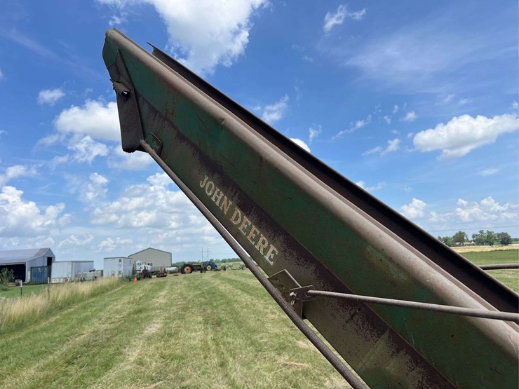 john-deere-b-image-57