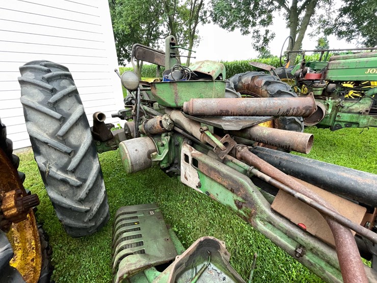 #6674-•-john-deere-parts-tractor-image-7