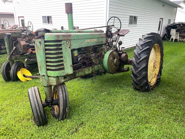 #6675-•-john-deere-parts-tractor-image-2