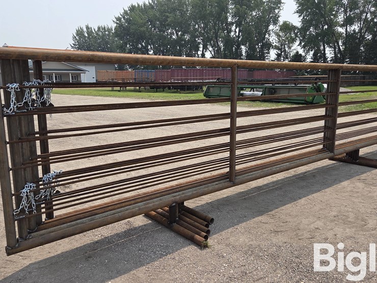 24'-free-standing-panels-(bid-per-unit)-image-3