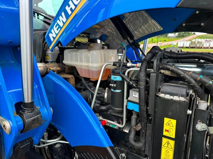 2022-new-holland-workmaster-55-image-45