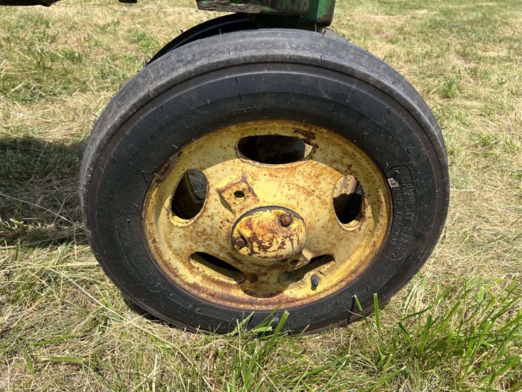 1942-john-deere-h-image-18