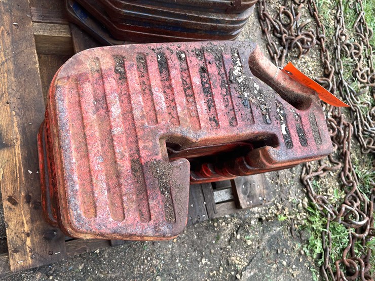 #7480-•-(5)-tractor-weights-image-4