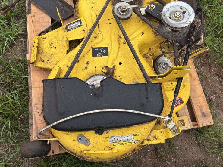 john-deere-x300-image-78