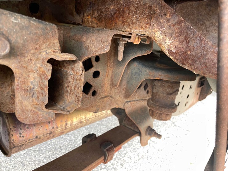2010-ford-f150-image-25