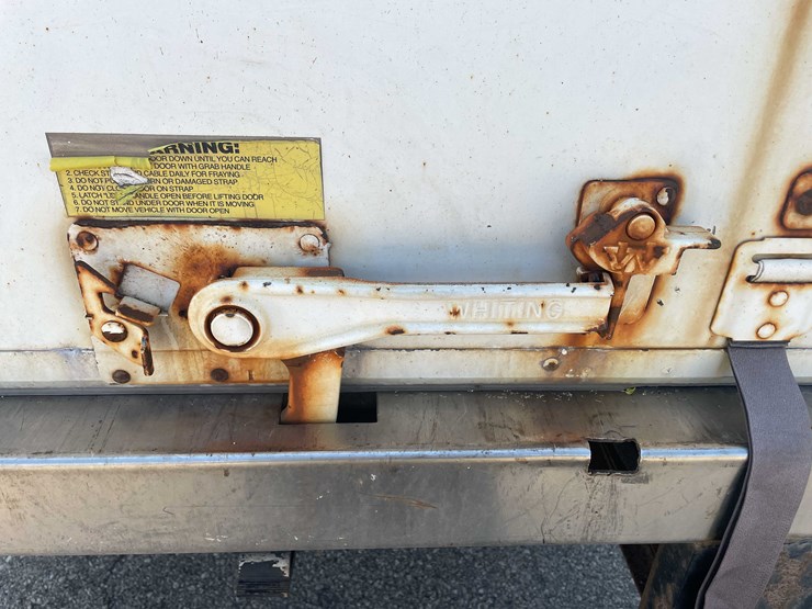 2011-freightliner-sprinter-3500-image-45