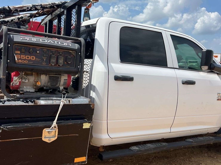 2018-dodge-ram-4500-image-18