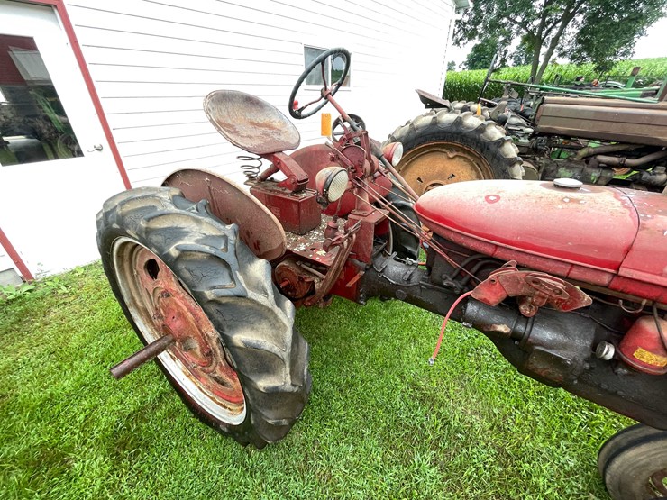 #6671-•-1946-ih-farmall-tractor-image-8