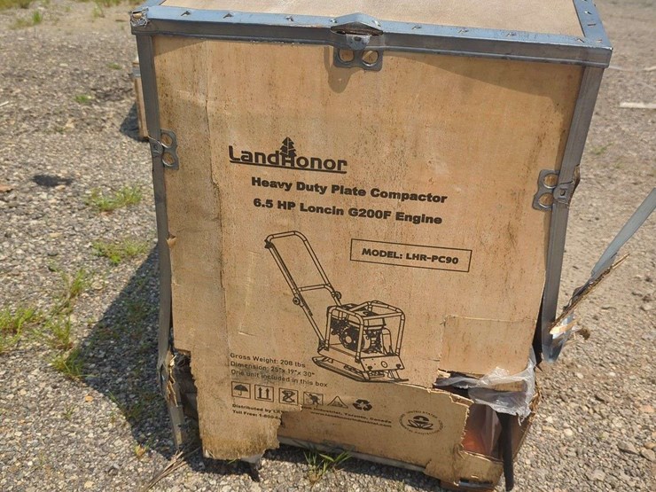 landhonor-heavy-duty-plate-compactor-6.5-hp---lhr-pc90-image-2
