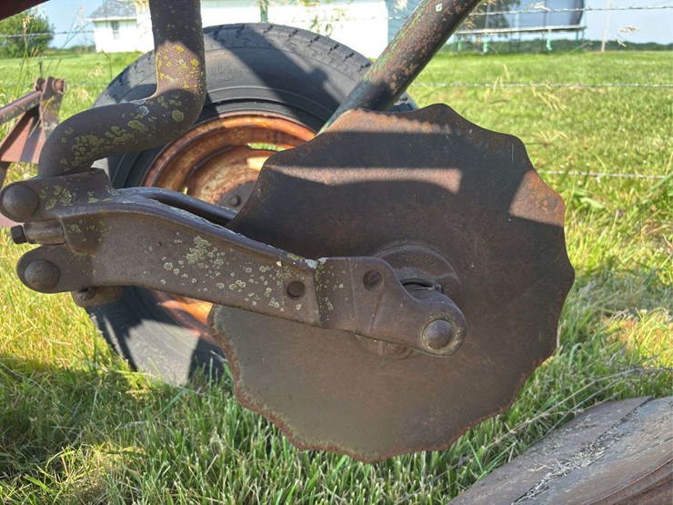 ji-case-pull-type-plow-image-28