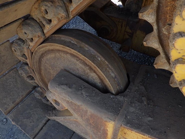 2001-caterpillar-d5m-xl-image-43