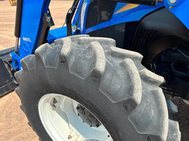 2016-new-holland-t4.120-image-12